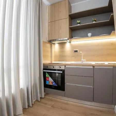 Erlis Comfy Cozy 2 Τίρανα